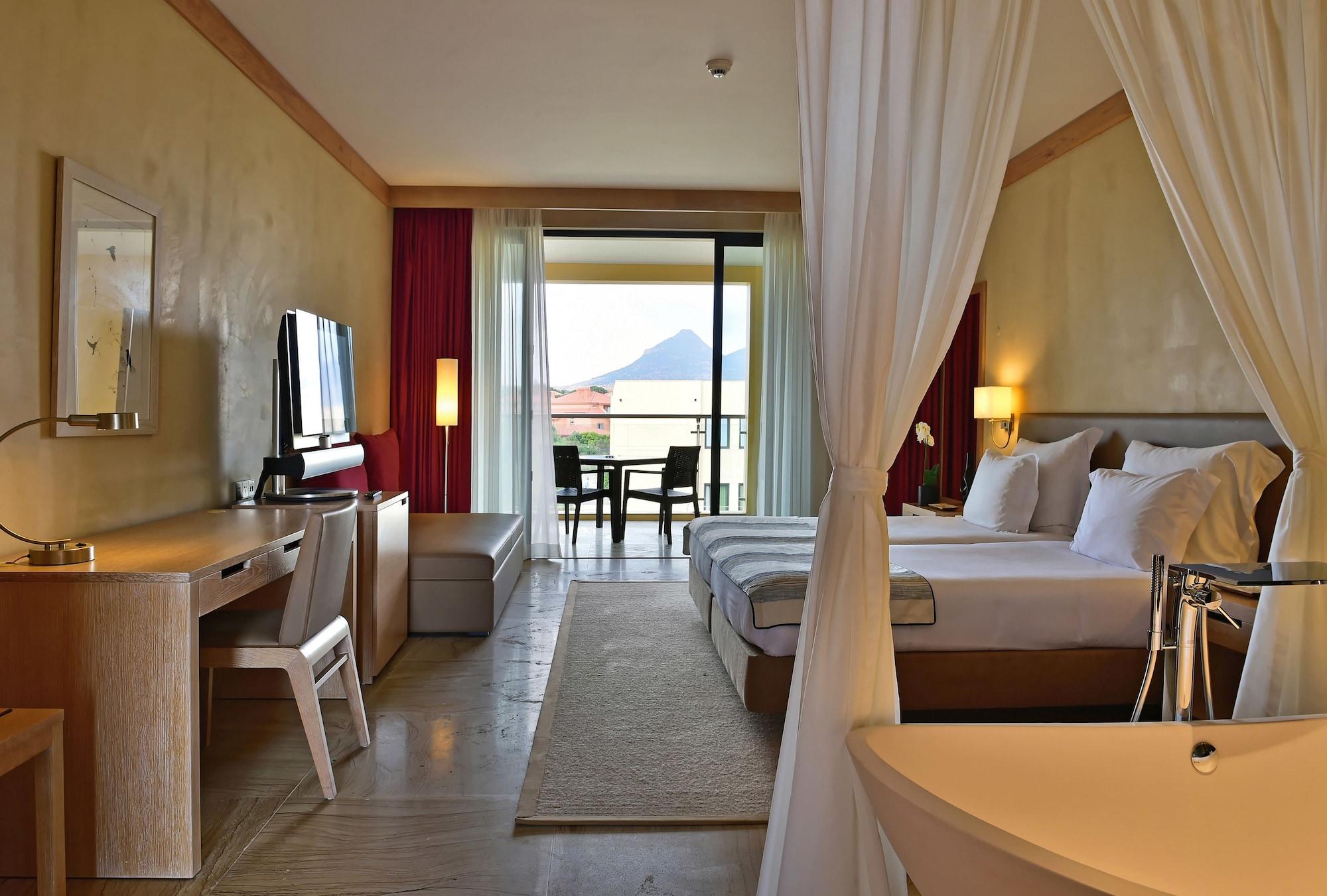 Pestana Colombos Premium Club 호텔 포르투산투 외부 사진